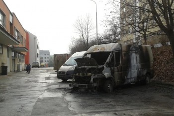 vyhorene auto Slnecna, Banska Bystrica, 9.2.2014