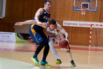 Basketbal - SKP Banska Bystrica - Iskra Svit - 23.12.2014 - Banska Bystrica