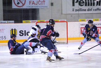 UMB Hockey team - Diplomats Pressburg_11