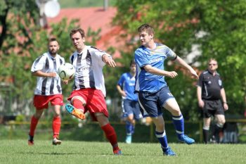 BBonline.sk - Futbal - SKM Savon Banska Bystrica vs. FK Salkova B - 07.06.2015 - Banska Bystrica