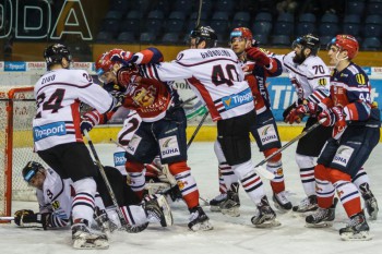 Hokej - Tipsport liga - HKM Zvolen vs. HC 05 iClinic banska Bystrica - 06.03.2016 - Zvolen