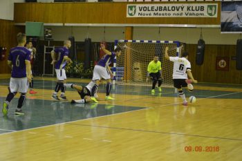 Futsal - 1. Slovenska liga vo futsale - FK Dragons Podolie vs. MIBA Banska Bystrica - 09.09.2016 - Nove Mesto nad Vahom