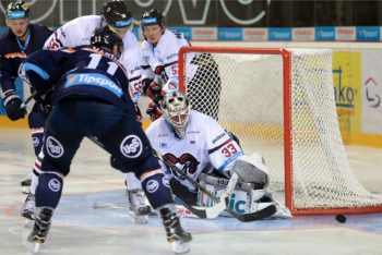 Hokej - Tipsport liga - HC 05 iClinic Banska Bystrica vs. HC Kosice - barani - 11.09.2016 - Banska Bystrica
