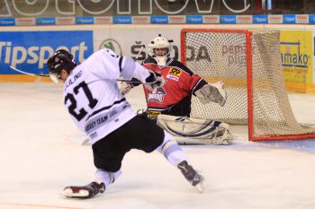 Hokej - EUHL - UMB Banska Bystrica vs. UNIPO Warriors Presov - Banska Bystrica - 15.11.2016