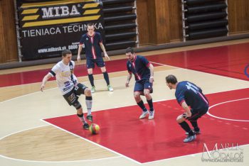 Futsal - 1. Slovenska liga vo futsale - MIBA Banska Bystrica vs. SK Across Pinerola Bratislava - 03.02.2017 - Banska Bystrica