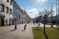 Pozri aj tento článok