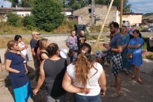 Stretnutie v rómskej komunite na Cementárenskej ulici